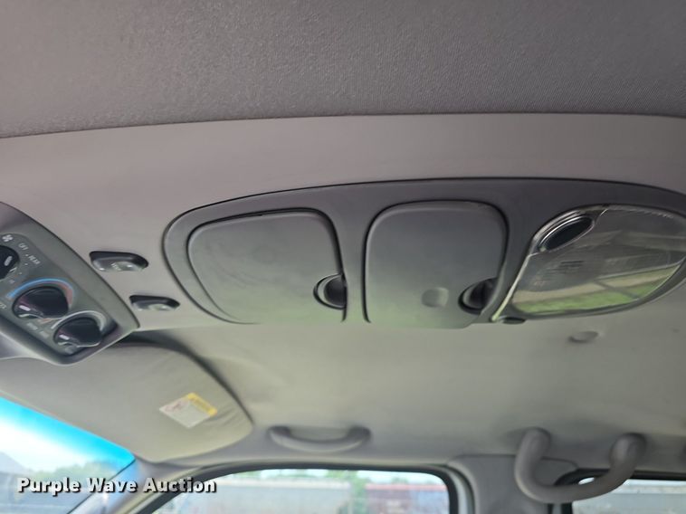 image for item DQ4446 2000 Ford  Excursion XLT SUV