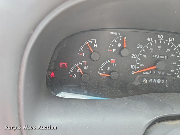 image for item DQ4446 2000 Ford  Excursion XLT SUV