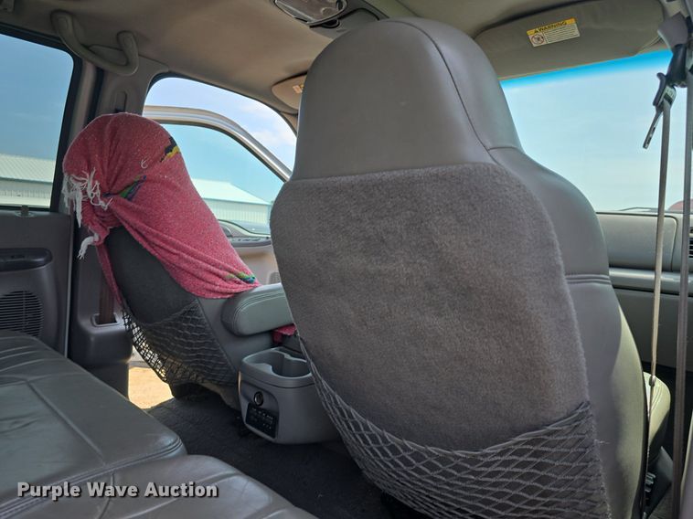 image for item DQ4446 2000 Ford  Excursion XLT SUV