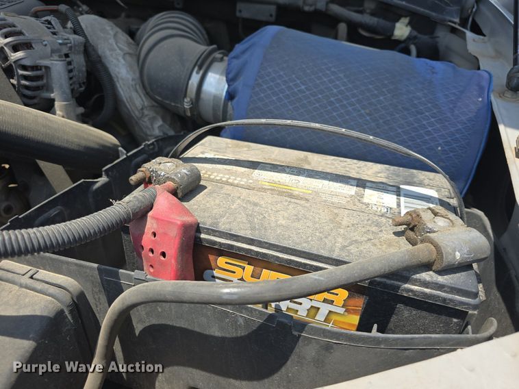 image for item DQ4446 2000 Ford  Excursion XLT SUV