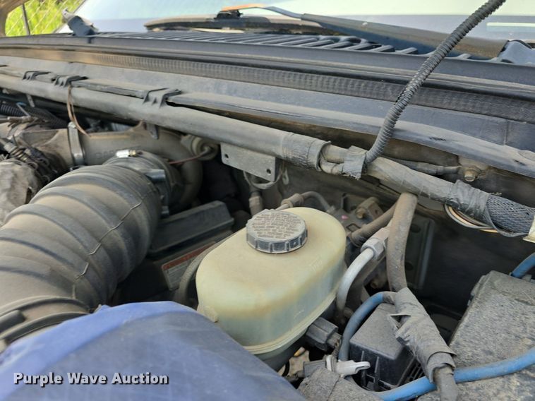 image for item DQ4446 2000 Ford  Excursion XLT SUV