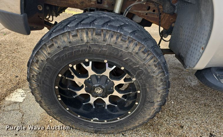 image for item DQ4446 2000 Ford  Excursion XLT SUV