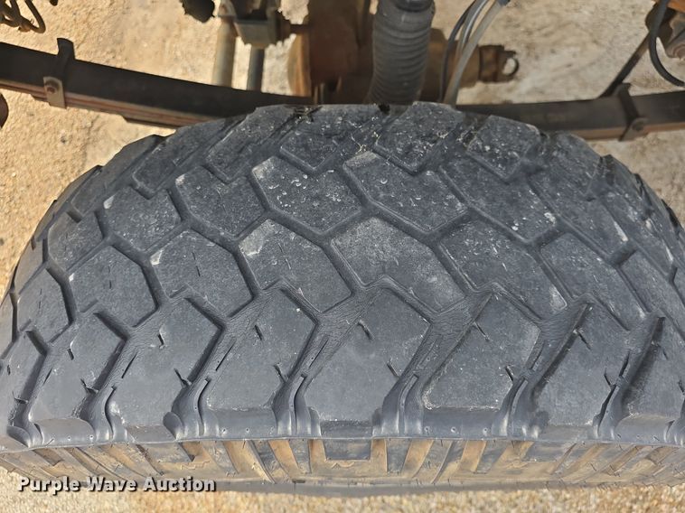 image for item DQ4446 2000 Ford  Excursion XLT SUV