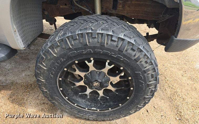 image for item DQ4446 2000 Ford  Excursion XLT SUV