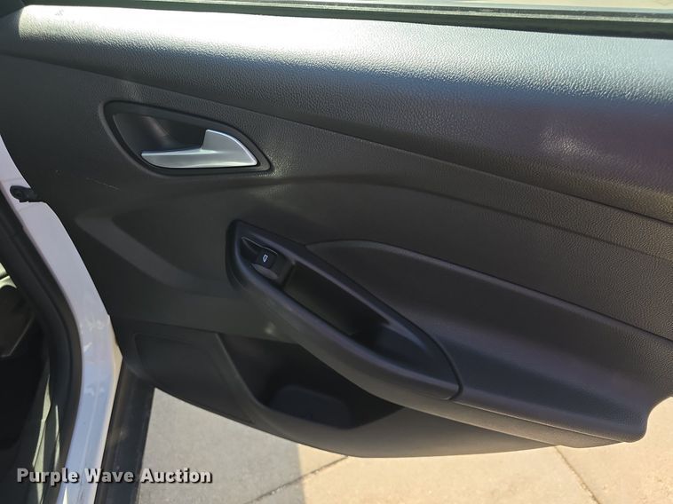 image for item DQ4455 2016 Ford Focus SE 