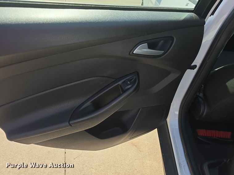 image for item DQ4455 2016 Ford Focus SE 