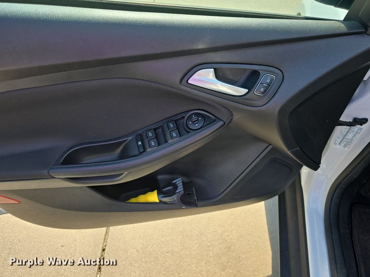 image for item DQ4456 2016 Ford Focus SE 