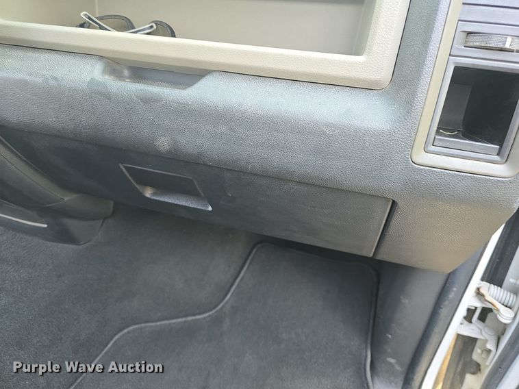 image for item DQ4462 2011 Dodge Ram 1500 Quad Cab pickup truck