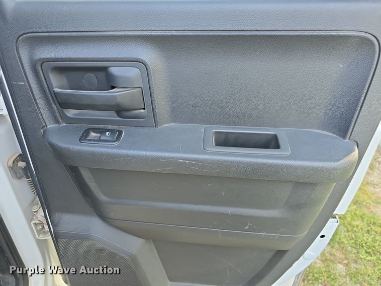 image for item DQ4462 2011 Dodge Ram 1500 Quad Cab pickup truck