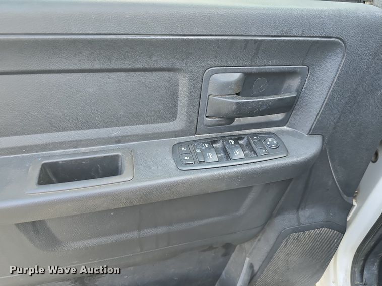 image for item DQ4462 2011 Dodge Ram 1500 Quad Cab pickup truck