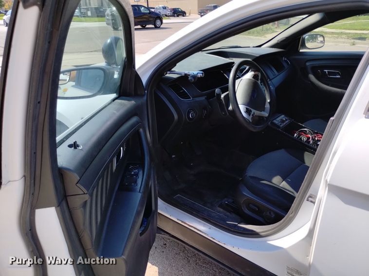 image for item DQ6160 2013 Ford Taurus Police Interceptor 