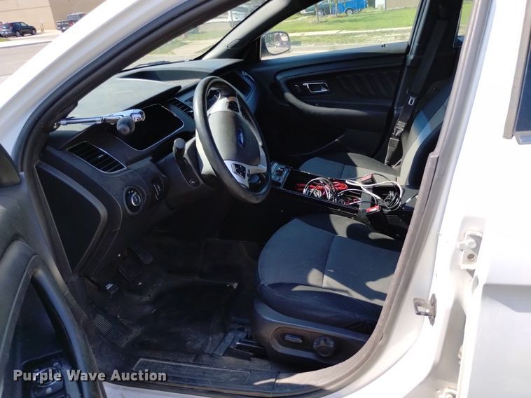 image for item DQ6160 2013 Ford Taurus Police Interceptor 