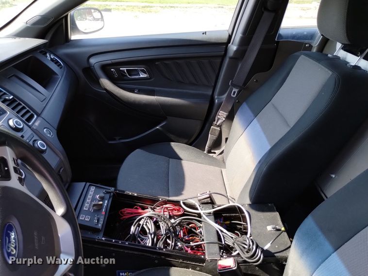image for item DQ6160 2013 Ford Taurus Police Interceptor 