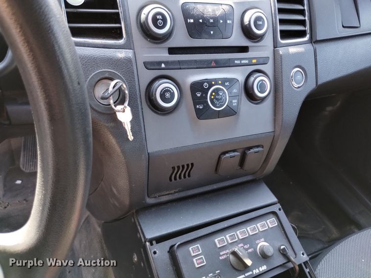 image for item DQ6160 2013 Ford Taurus Police Interceptor 