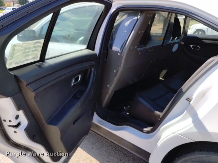 image for item DQ6160 2013 Ford Taurus Police Interceptor 