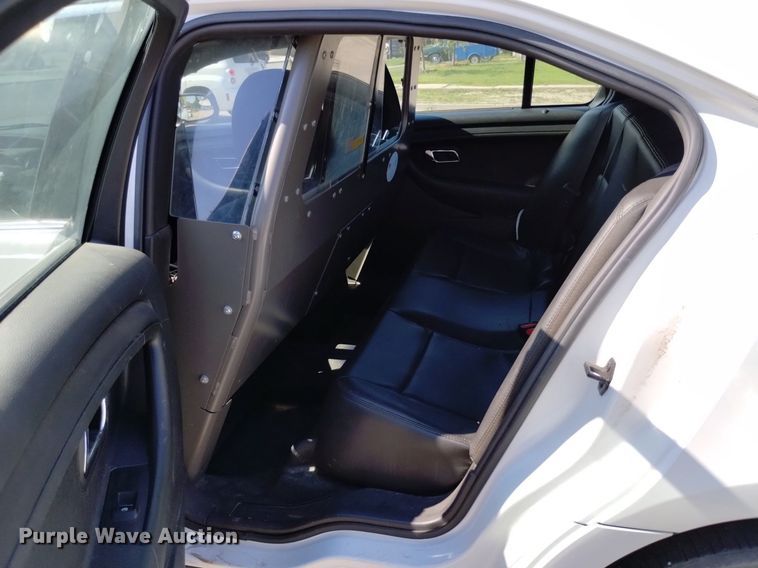 image for item DQ6160 2013 Ford Taurus Police Interceptor 