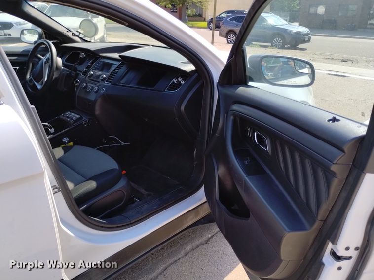 image for item DQ6160 2013 Ford Taurus Police Interceptor 