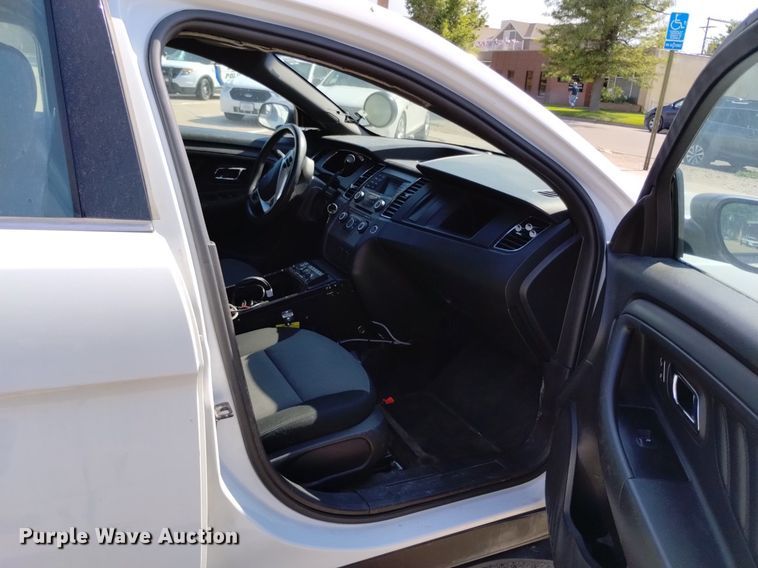 image for item DQ6160 2013 Ford Taurus Police Interceptor 