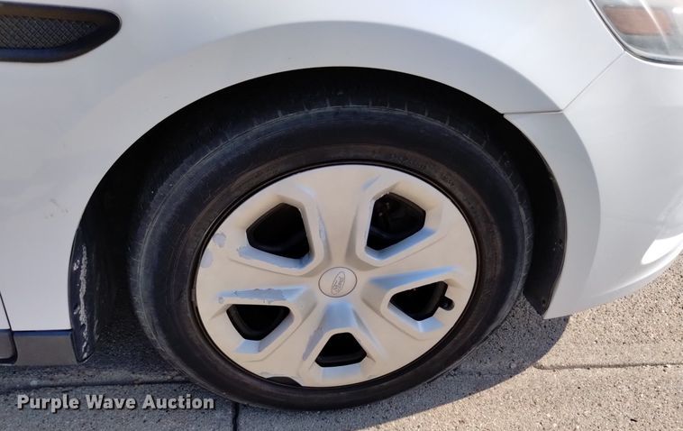 image for item DQ6160 2013 Ford Taurus Police Interceptor 