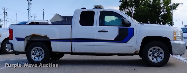 image for item DQ6161 2012 Chevrolet Silverado 1500 Ext. Cab pickup truck