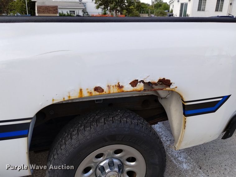 image for item DQ6161 2012 Chevrolet Silverado 1500 Ext. Cab pickup truck