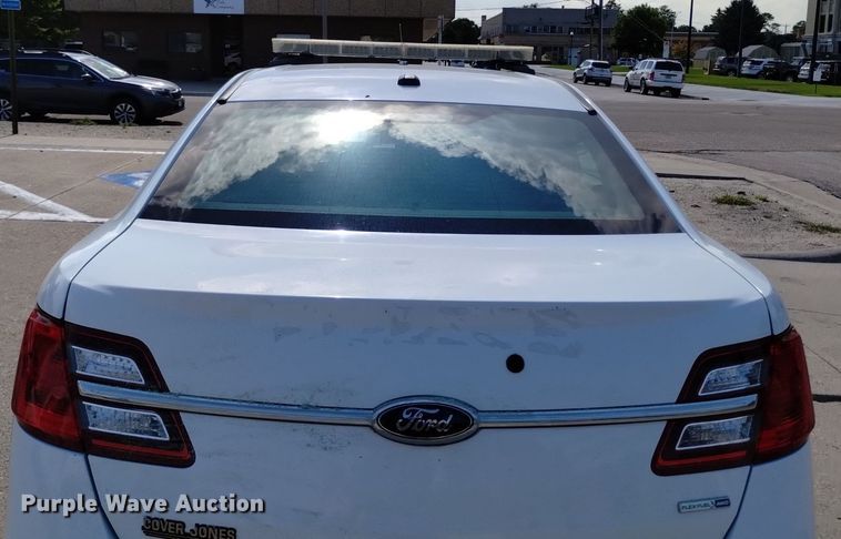 image for item DQ6162 2015 Ford Taurus Police Interceptor 