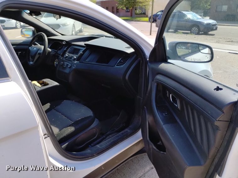 image for item DQ6164 2013 Ford Taurus Police Interceptor 