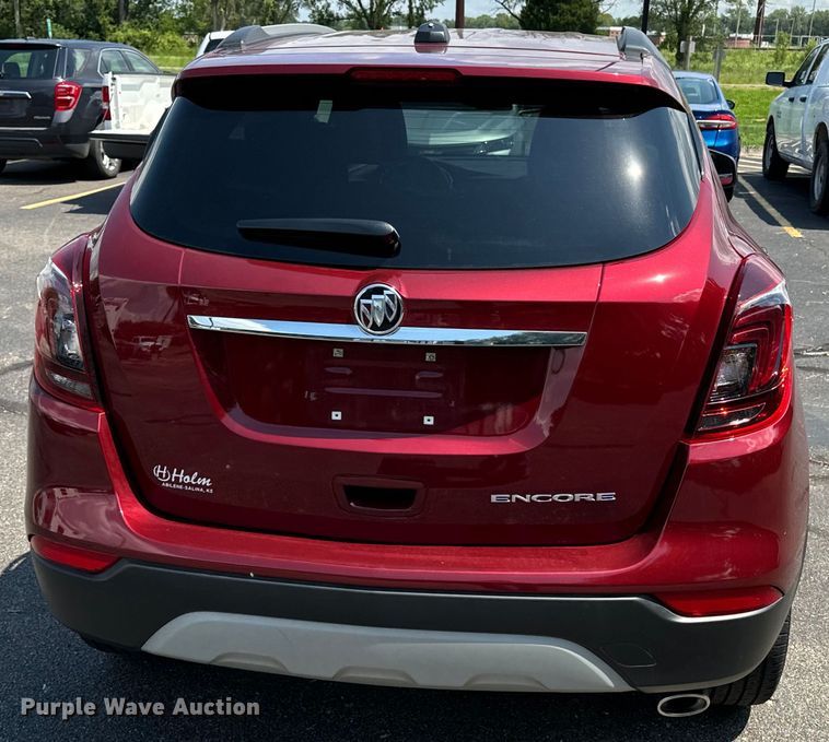 image for item DQ6875 2022 Buick Encore SUV