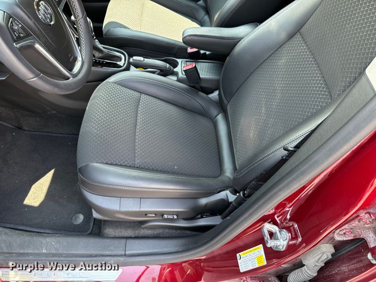 image for item DQ6875 2022 Buick Encore SUV