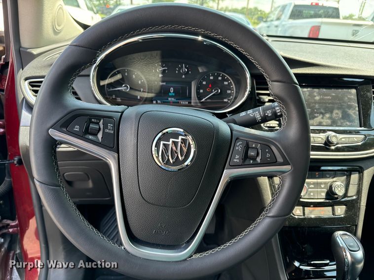 image for item DQ6875 2022 Buick Encore SUV