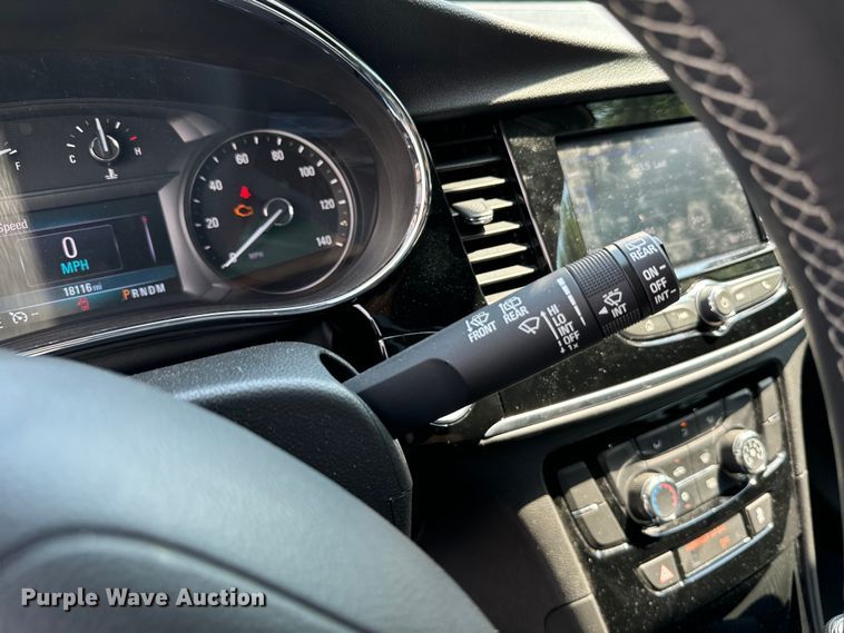 image for item DQ6875 2022 Buick Encore SUV