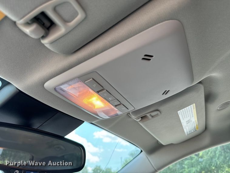 image for item DQ6875 2022 Buick Encore SUV