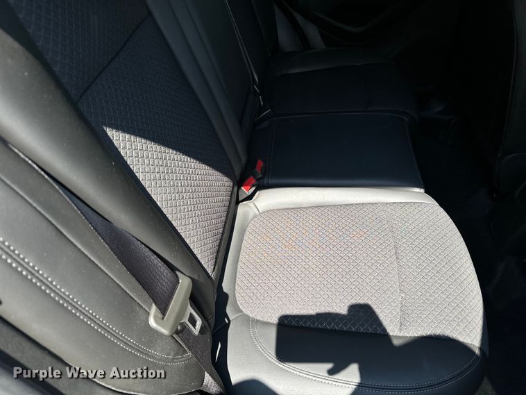 image for item DQ6875 2022 Buick Encore SUV