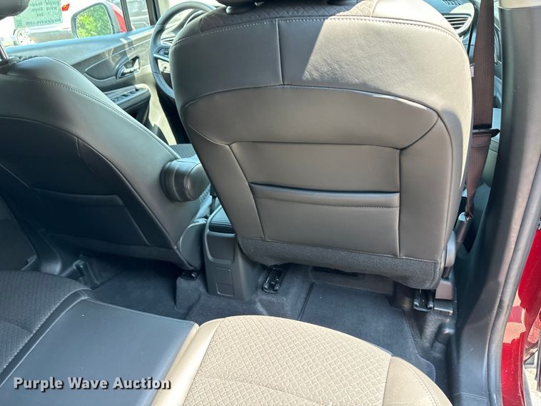 image for item DQ6875 2022 Buick Encore SUV