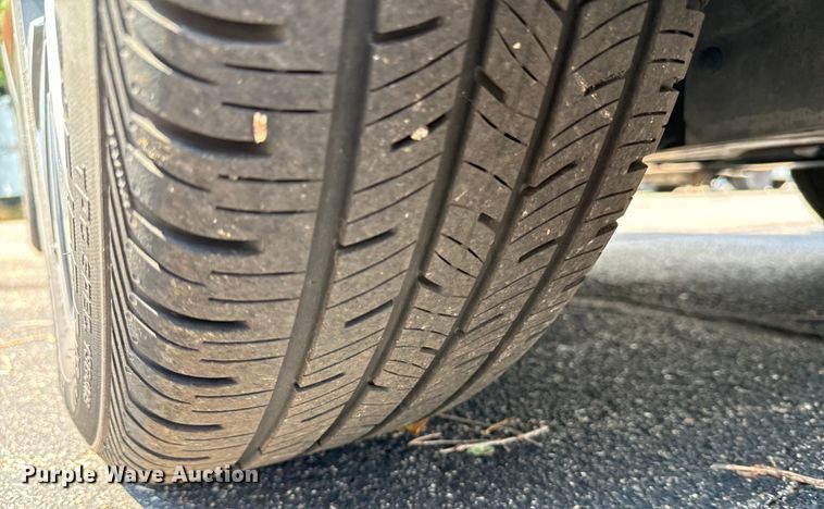 image for item DQ6875 2022 Buick Encore SUV