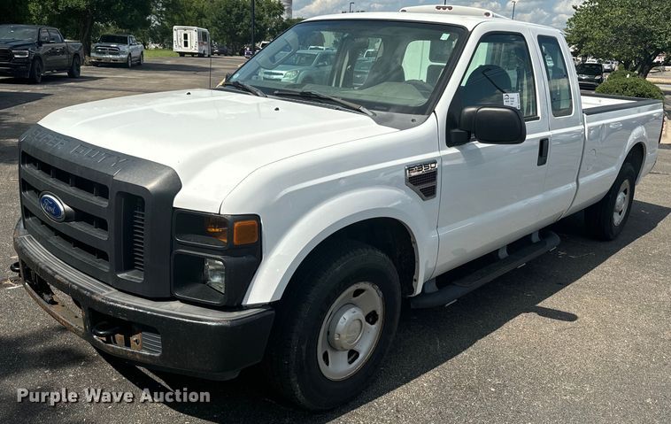 image for item DQ6878 2008 Ford F350 Super Duty XL SuperCab pickup truck