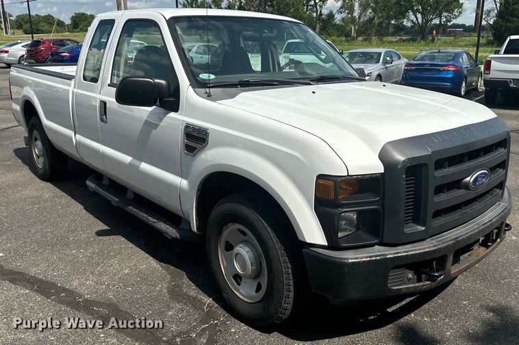 image for item DQ6878 2008 Ford F350 Super Duty XL SuperCab pickup truck