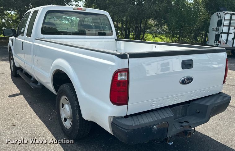 image for item DQ6878 2008 Ford F350 Super Duty XL SuperCab pickup truck