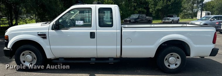 image for item DQ6878 2008 Ford F350 Super Duty XL SuperCab pickup truck