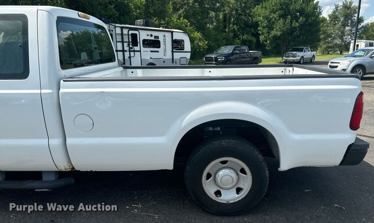 image for item DQ6878 2008 Ford F350 Super Duty XL SuperCab pickup truck