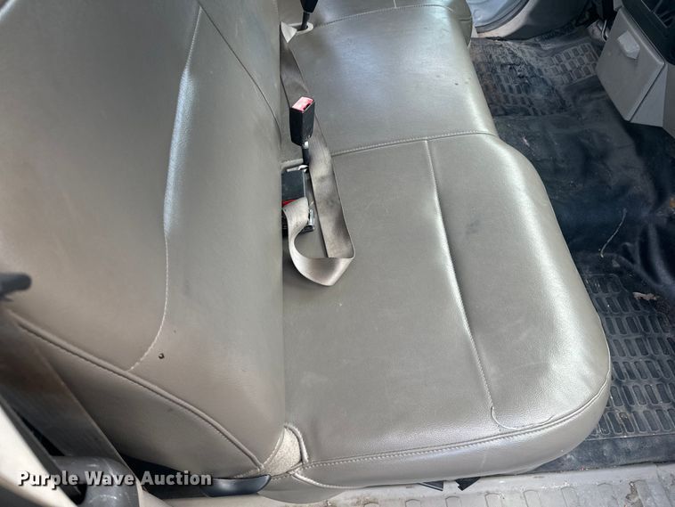 image for item DQ6878 2008 Ford F350 Super Duty XL SuperCab pickup truck