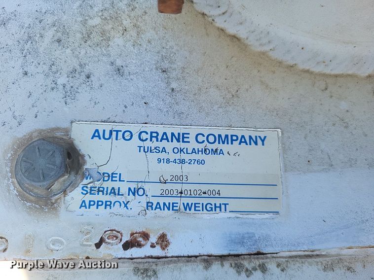 image for item DR4878 2002 Chevrolet  Silverado 3500 utility bed pickup truck