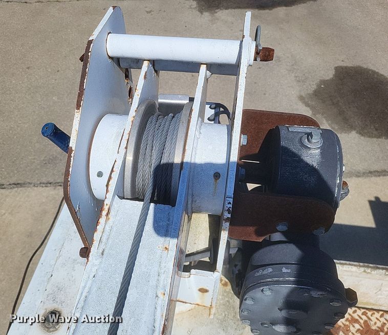 image for item DR4878 2002 Chevrolet  Silverado 3500 utility bed pickup truck