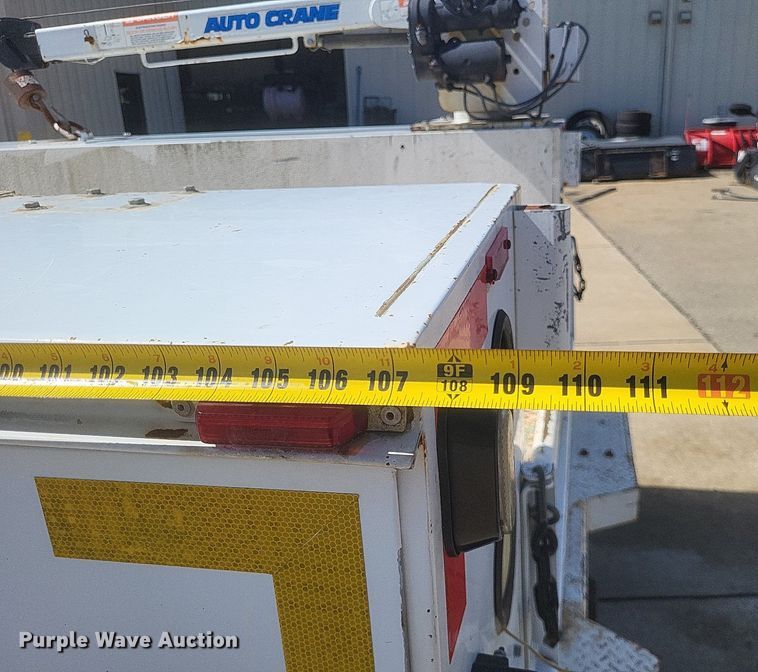 image for item DR4878 2002 Chevrolet  Silverado 3500 utility bed pickup truck