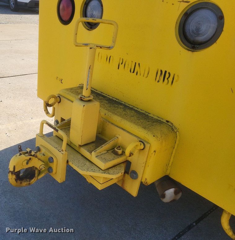 image for item DR4880 2007 Harlan HTAS 40 Aircraft tug