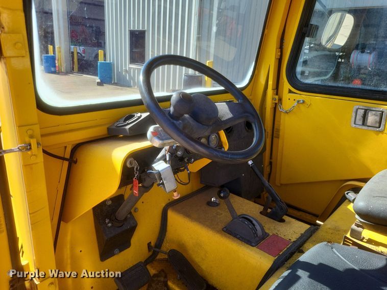 image for item DR4880 2007 Harlan HTAS 40 Aircraft tug