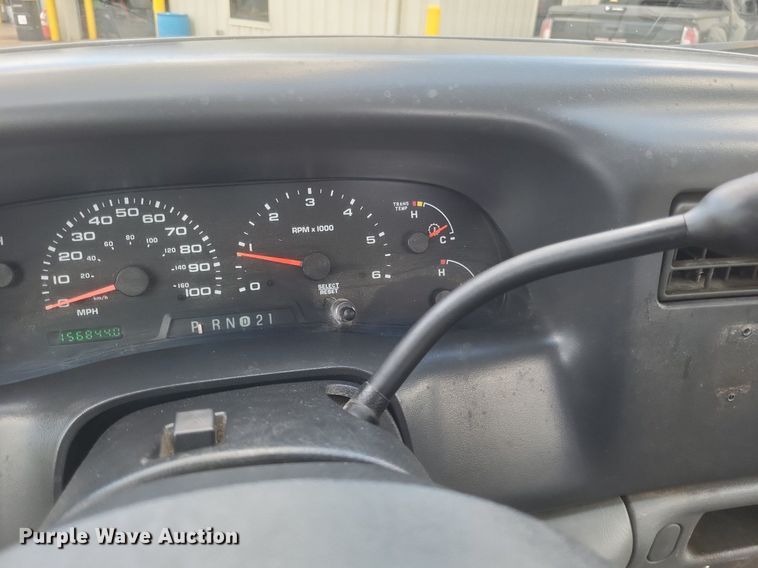 image for item DR4881 2003 Ford  F250 Super Duty XL pickup truck