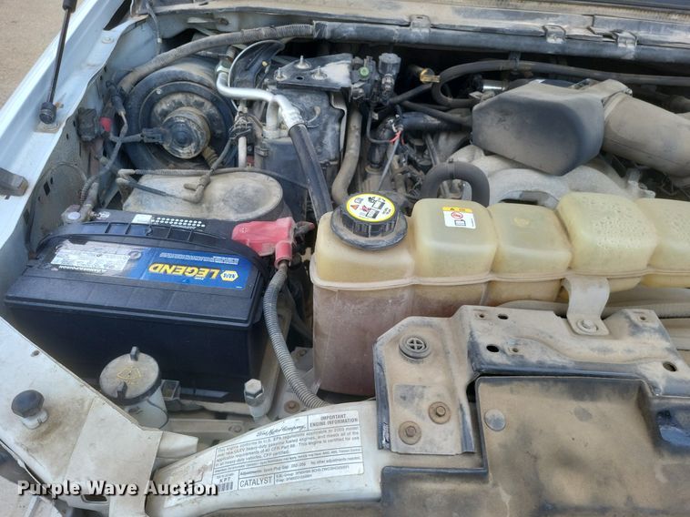 image for item DR4881 2003 Ford  F250 Super Duty XL pickup truck