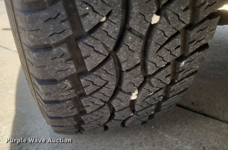 image for item DR4881 2003 Ford  F250 Super Duty XL pickup truck