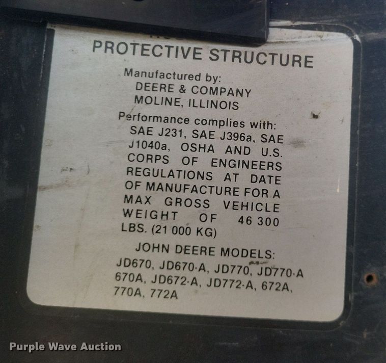 image for item DR4883 1985 John Deere  670A motor grader